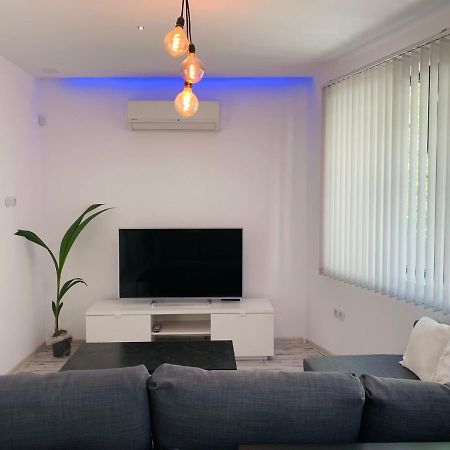 Nordic Style Apartment With Underground Parking Sofia Esterno foto